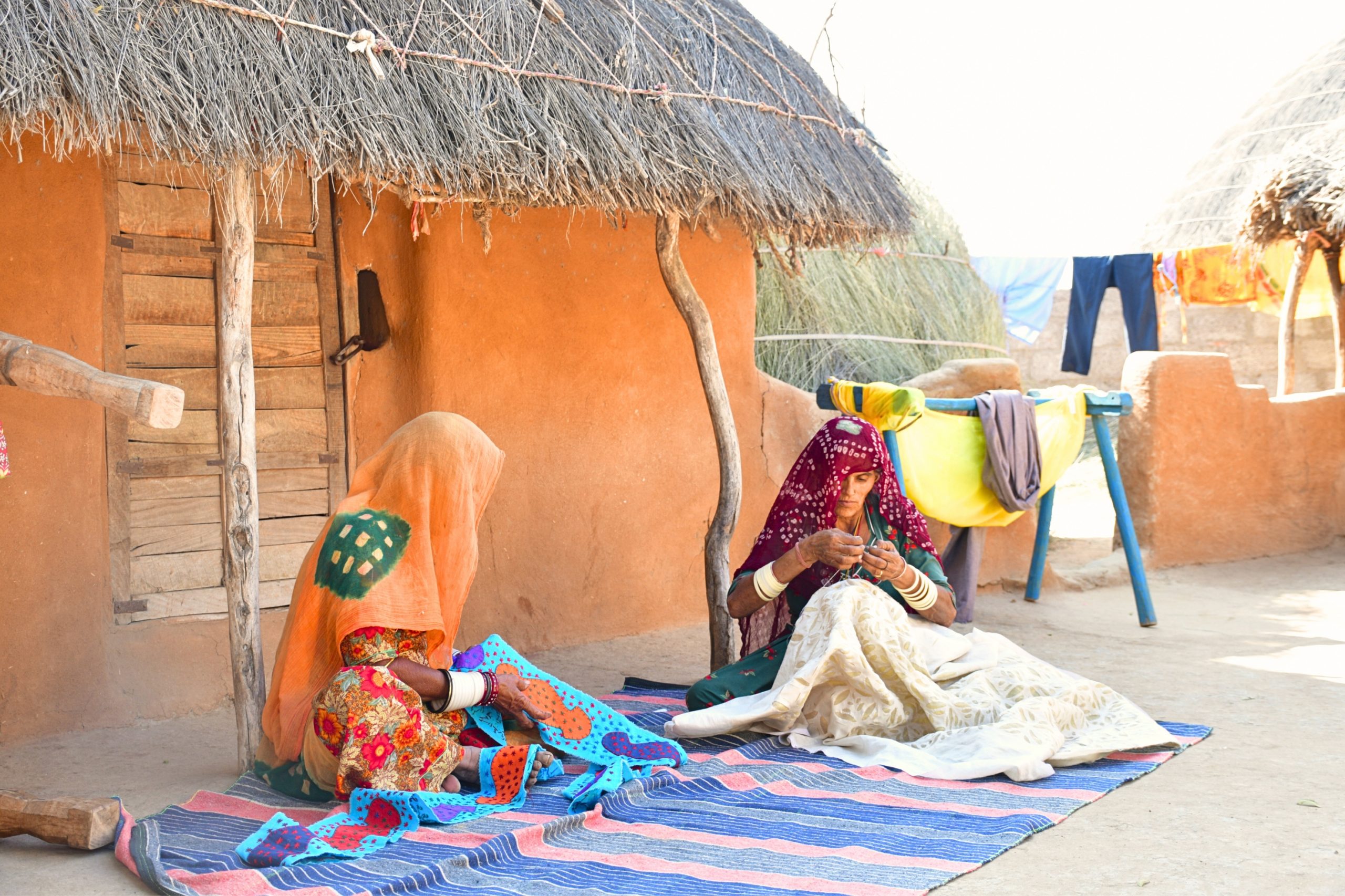 Casa Kutcha y familia - India 2